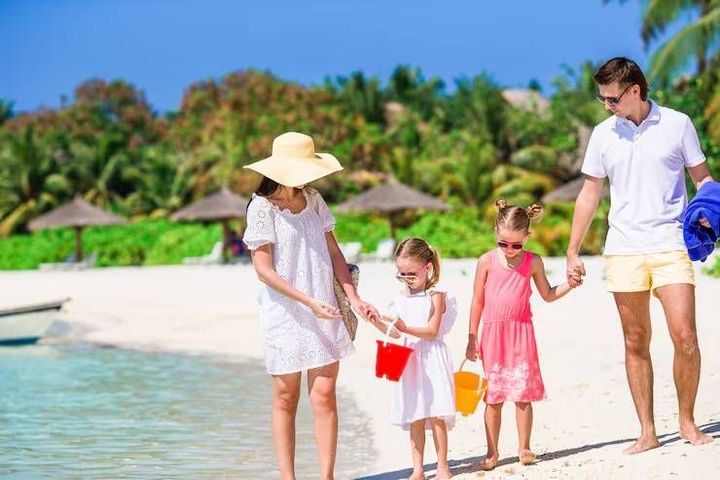 Private Island Vacations: A Guide for Couples, Families, and Solo Travelers